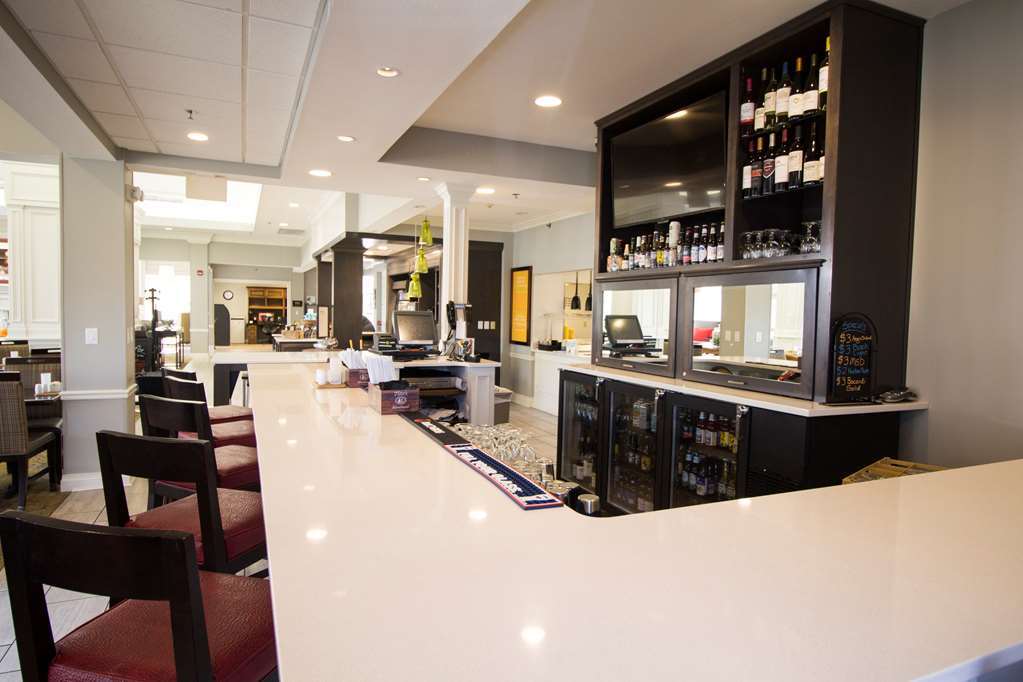Hilton Garden Inn Champaign/ Urbana Restaurant photo